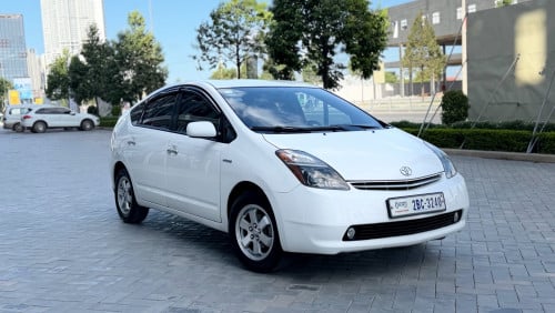 Toyota Prius 2006 Full ក្នុងលឿឡានស្អាត់ អត់បុកអត់ច្រេះ ទឹកថ្នាំហ្សុីនជុំ តម្លៃ💵1មុឺនស្ដើងចចារ inbox