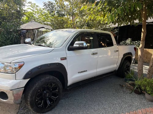 TUNDRA 2008 For Rent /出租