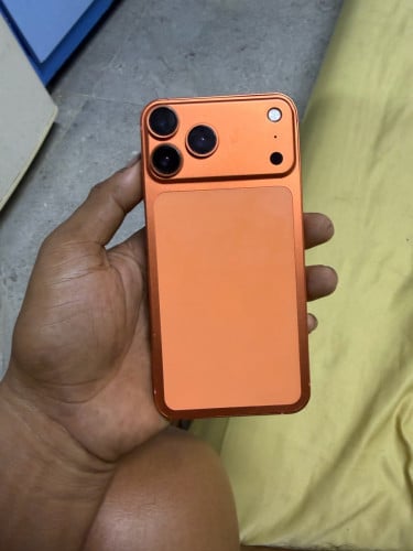 Xs max មានស្គែន