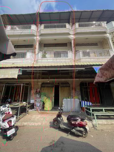 ផ្ទះលក់នៅផ្សារតាខ្មៅថ្មី