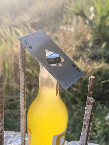 ប្រដាប់គាស់