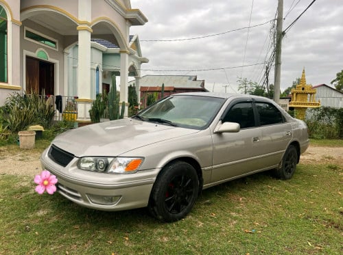 ឡានស្អាតបងប្អូនធ្វើអីបង