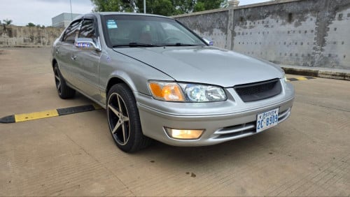 ឡានសម្រាប់លក់