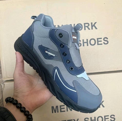 ស្បែកជើងក្បាលដែក