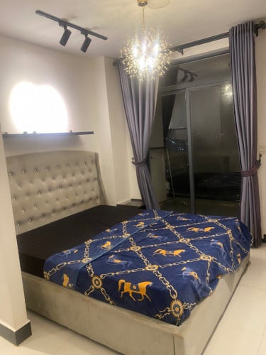 ខនដូជួល អរិយក្សត្រ ស្វាយជ្រុំ