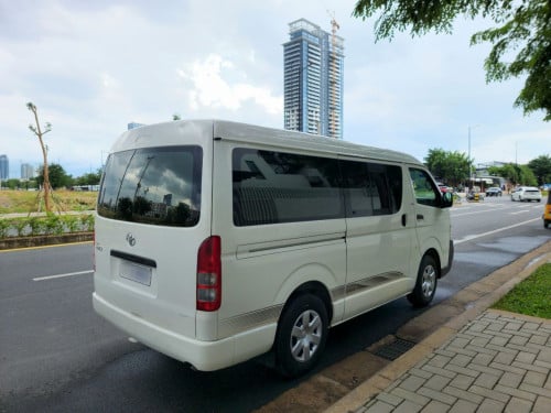 ឡានប្រើតែក្នុងក្រុងមិនរត់ផ្លូវឆ្ងាយទេ