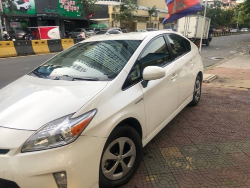 ឡានលក់ 013 optional 3 ក្នុងលឿង