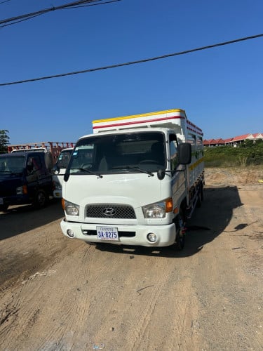 រថយន្ដលក់092443856/069642695/0972798833