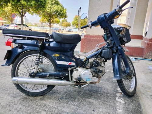 អាកុប 125 cc : $390