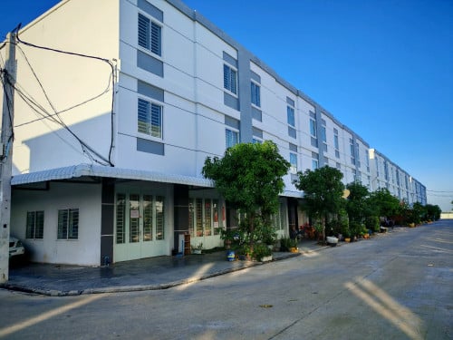 ផ្ទះជួល បុរីពិភពថ្មីកំបូល 150$