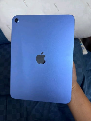 មហាថ្មី99,99% ipad A16 2025