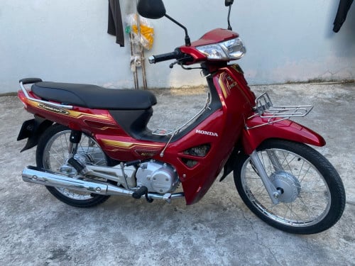 ថ្មីណាស់​ Honda Dream 2022 សាណុំ​ ម្ចាស់ដេីម​ ក្បាល63