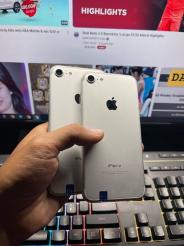 ទូរស័ព្វ iPhone 7/32g អត់ជាប់អ្វីទាំងអស់ 35$