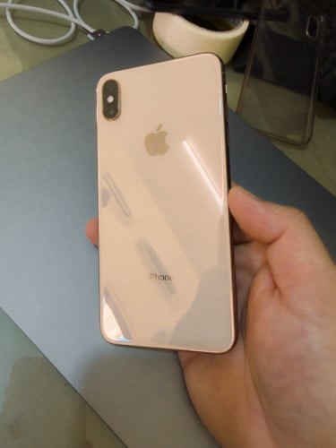 ចង់លក់ iPhone XS Max ពណ៌មាស LL/A 256G 98%