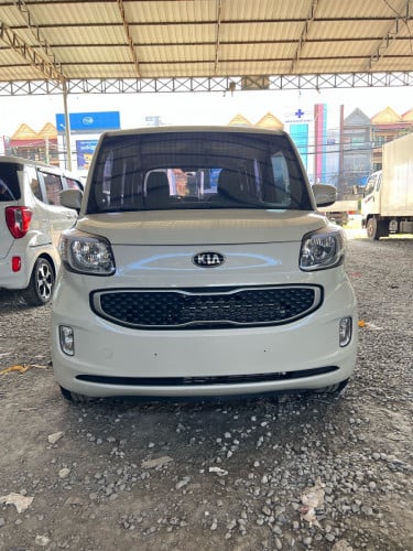 ឡានលក់ kia ray ឆ្នាំ2012 full សាំង ហ្គាស ពណ៍ដោះគោ