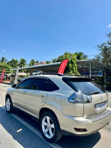 មកដល់ថ្មីLexus RX 330ឆ្នាំ2004 ប៉ុង1 haft full option
