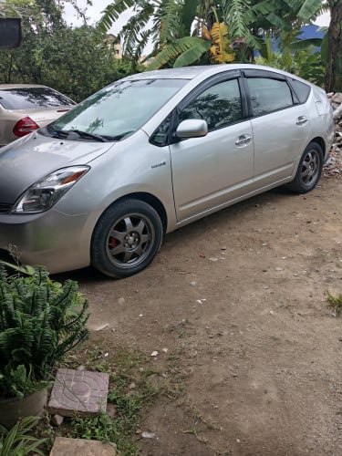 ឡានលក់ Prius 04 Full ពេញ