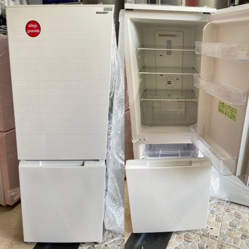 ទូទឹកកកជជុះសេរីខ្ពស់sharp 1m40