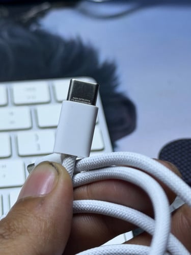 លក់ Type C iPhone 16 original មួយទឹកអត់ដែលប្រឹ