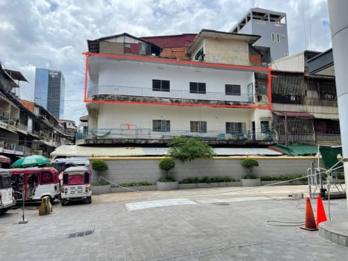 📣ផ្ទះល្វែងកែងលក់បន្ទាន់ខ្លាំង🔊(ជាន់ទី2)