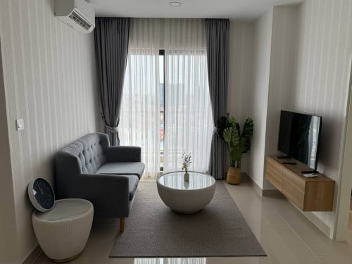 2-Bedroom Condo for rent near Aeon Mall 2
