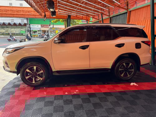 Fortuner ម្ចាស់ផ្ទាល់
