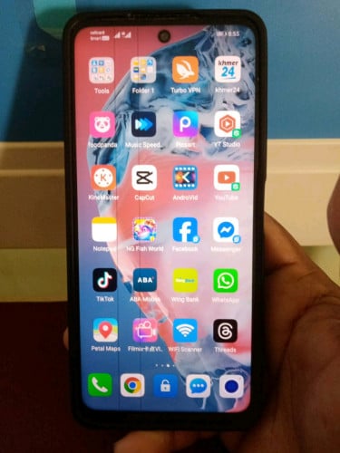 Hauwie y7a ខ្មៅពីរឆ្នូត ប្រើយូរហើយមិនរៀល ដាក់ផ្ទាំងខ្មៅមើលលែងឃើញ ថ្មកាន់ ប្រើស្រួល