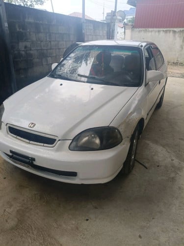 Honda civic លក់2700$ចរចាបានតិចតួចបងបងចង់បានទាក់ទងបានបាទ078286767    0978005271