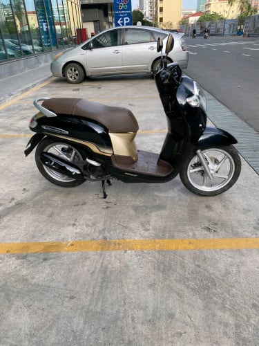 Honda scoopy 2021