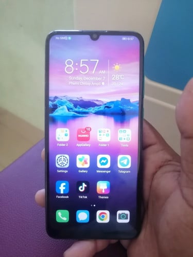 Huawei ថ្មកាន់ ប្រើប្រាស់ស្រួល