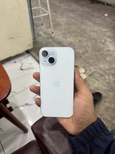 iPhone 15