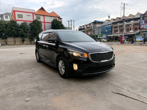 Kia Carnival 2016
