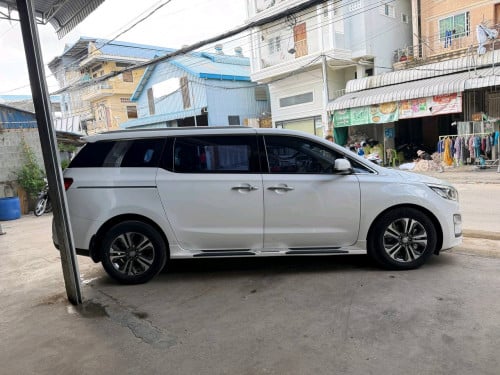 Kia Carnival 2019full option