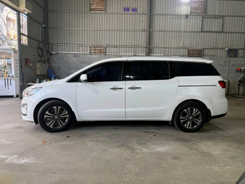 Kia Carnival 2019full option