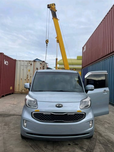 KIA RAY FULL OPTION 2013😁