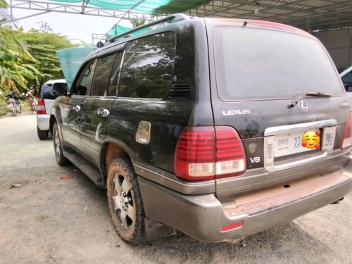 lexus 470 ឆ្នាំ 2000