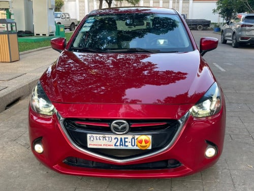 MAZDA 2_016 ហ្វ៊ូលពេញ មួយទឹកខ្លាញ់គោ (១ម្ចាស់គត់) អ៊ែមណាស់