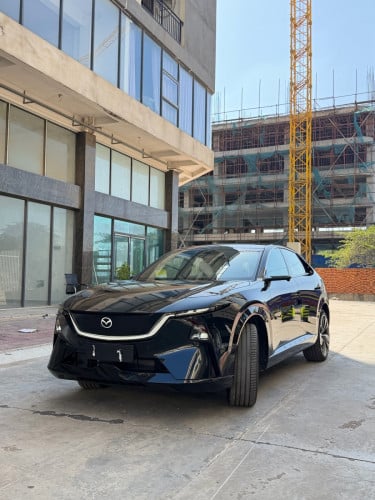 Mazda EZ-60 EV Full កប់ Max option 600km