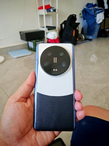 Mi 14 ultra 16+512gb ក្រុមហ៊ុន ចង់ប្តូរជាមួយម៉ាកផ្សេង