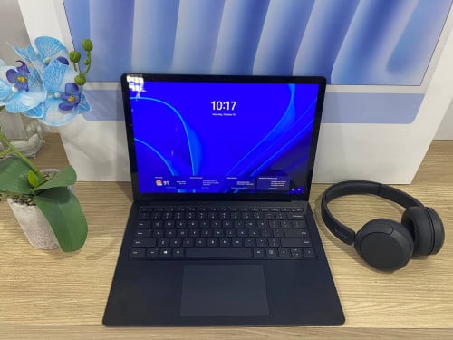 Microsoft Laptop secondhand Promotion 499$