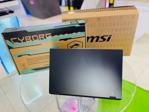 MSI Cybong17 New PROMOTION 999$