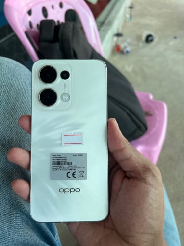 Oppo Reno 13 5G Ram 12GB 256g របស់ក្រុមហ៊ុនZim 240$📥📱