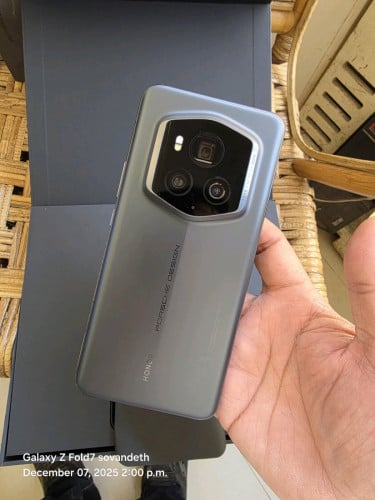 PhonesHonor Magic6 RSR Porsche Designទូរសព្ទថ្មីមិនទាន់ប្រើរបស់ global