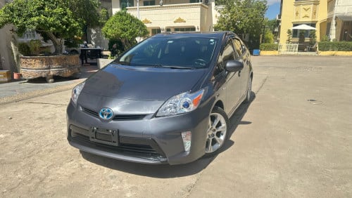 Prius 2013 option4