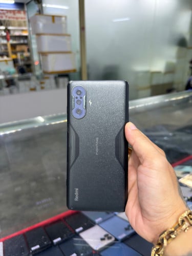 Redmi K40 Gaming CH Ram12GB HD128GB Phone Condition 90% បែកខ្នងក្រោយបន្តិច