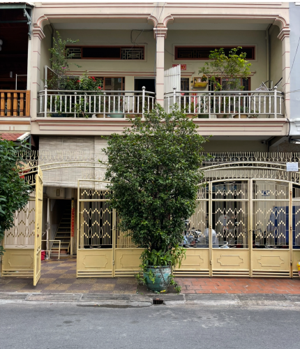 Rental - Business flat house  ផ្ទះតំបន់អូឬស្សី ជួល