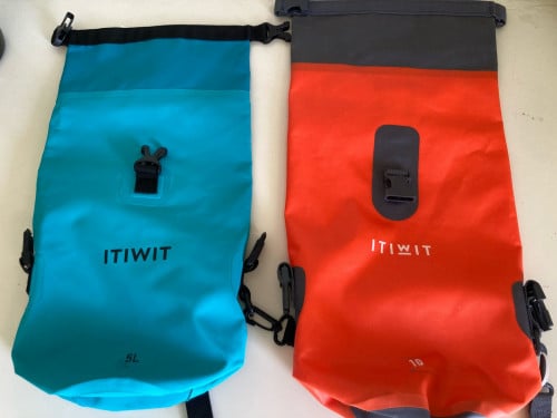 Set of waterproof backpacks 5 and 10 litres