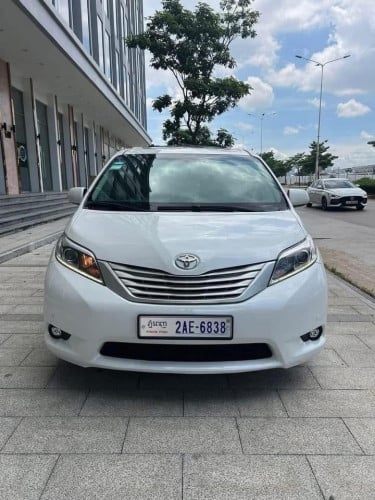 Sienna 011 V6 P1 Limited Foll