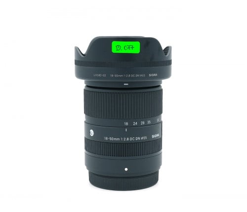 SIGMA 18-50mm F/2.8 DC DN ( FUJIFILM )