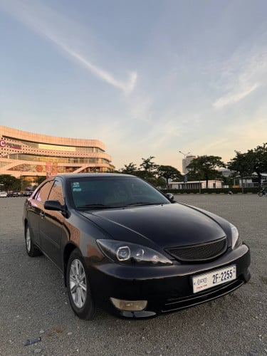 Toyota Camry 04 LE (90000mil) តម្លៃ 8,200$ ចរចារ